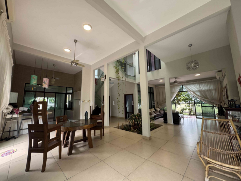 Glenmarie Cove - Bungalow Lot untuk Untuk Disewa - RM 9,000 /bulan, Mac 2026 - Living Room - PropertyGuru.com.my