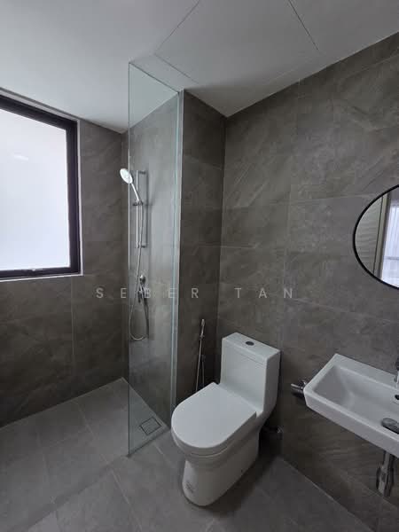 Condominium for Rent at Quinn Residence - Seber Tan - Bathroom - PropertyGuru.com.my