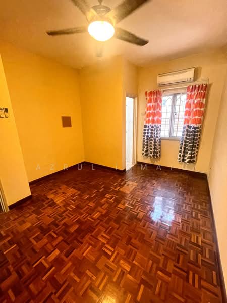 Rumah Teres untuk Dijual di Bandar Country Homes (Rawang) - Azrul Ismail - Interior - PropertyGuru.com.my