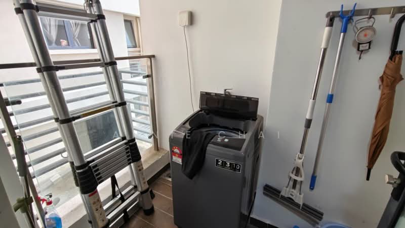 Condominium for Rent at Bay Point @ Country Garden Danga Bay - Annie Chai - Balcony - PropertyGuru.com.my