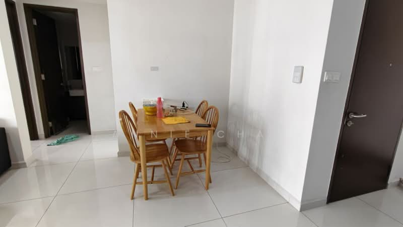 Condominium for Rent at Bay Point @ Country Garden Danga Bay - Annie Chai - Dining Room - PropertyGuru.com.my