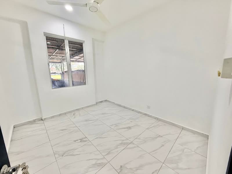 1-storey Terraced House for Sale in Taman Meru (Klang) - Mohammad Din Majid - Interior - PropertyGuru.com.my