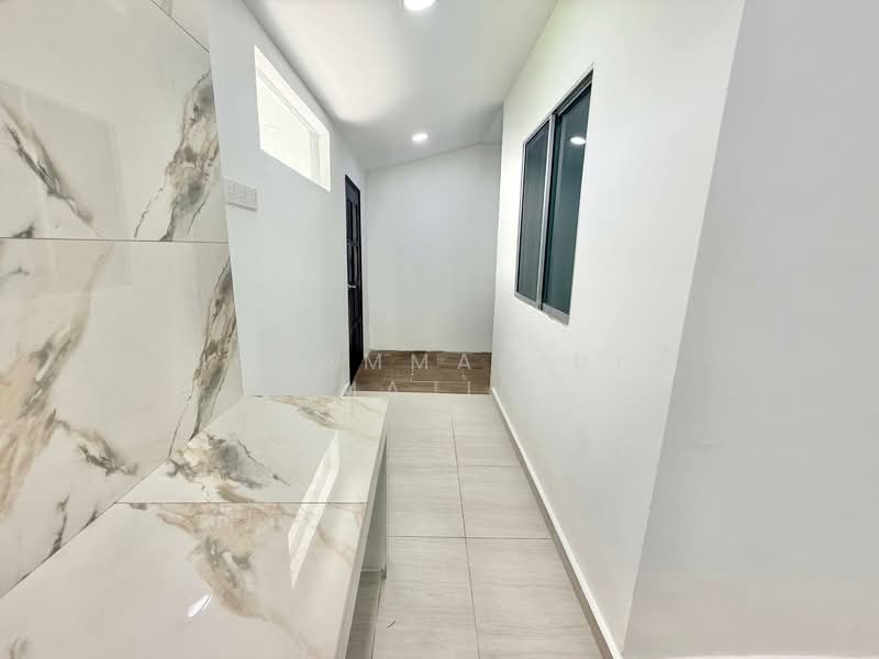 1-storey Terraced House for Sale in Taman Meru (Klang) - Mohammad Din Majid - Interior - PropertyGuru.com.my