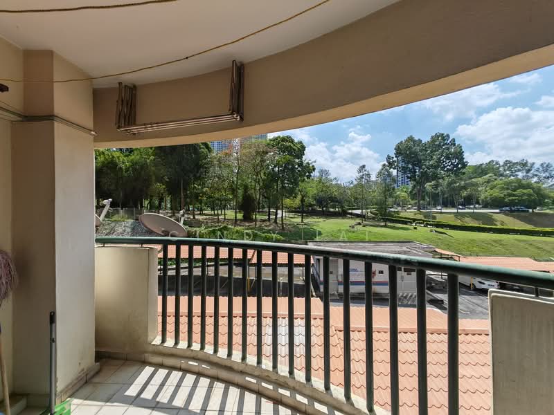 Anjung Hijau (Greenfields) untuk Untuk Dijual - RM 450,000, Mac 2026 - Balcony - PropertyGuru.com.my