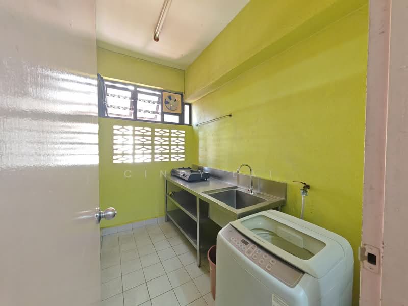 Apartment for Rent at Anjung Hijau (Greenfields) - Cindy Lai - Kitchen - PropertyGuru.com.my