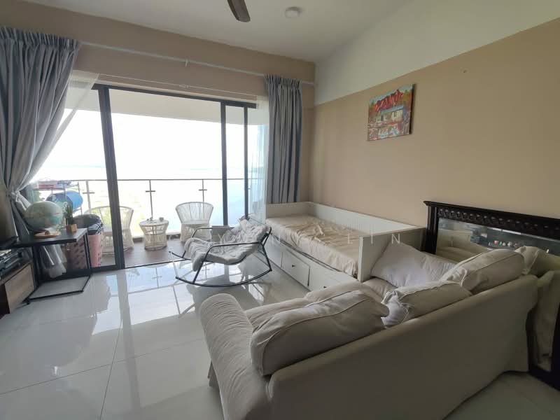 Condominium for Sale at Kings Bay @ Country Garden Danga Bay - Ng Yong Lin - Living Room - PropertyGuru.com.my