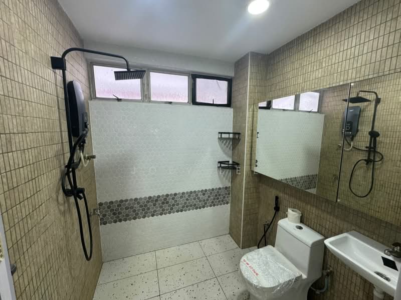 Taman Pelangi untuk Untuk Dijual - RM 1,280,000, Mac 2026 - Bathroom - PropertyGuru.com.my