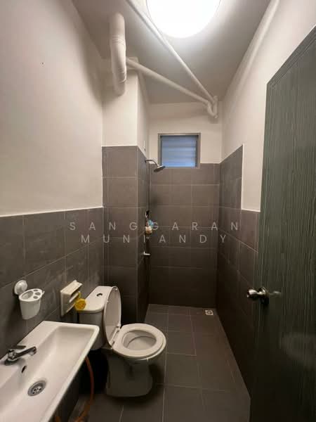 Townhouse for Sale in Padang Serai (Kedah) - Sanggaran Muniandy - Bathroom - PropertyGuru.com.my