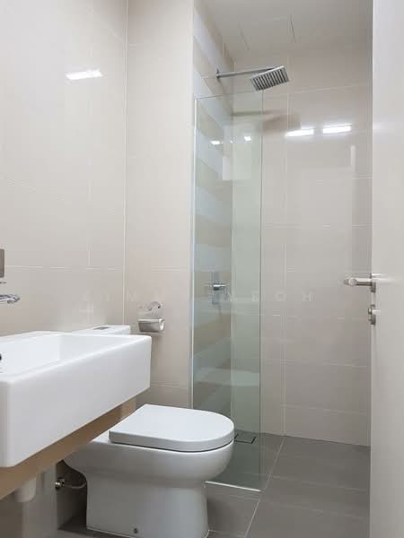 Service Residence for Sale at Southbank Residence - Kimmy Yeoh - Bathroom - PropertyGuru.com.my