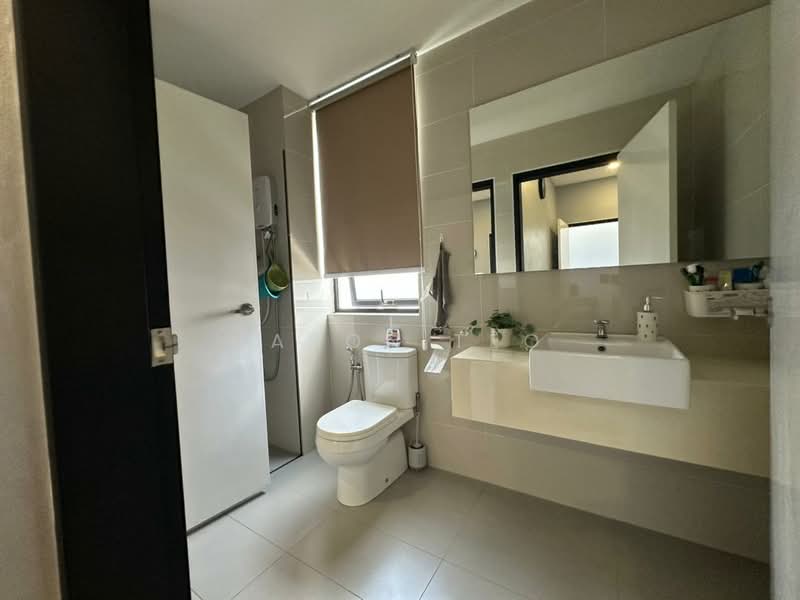 Sunway Citrine Lakehomes untuk Untuk Dijual - RM 1,300,000, Mac 2026 - Master Bathroom - PropertyGuru.com.my