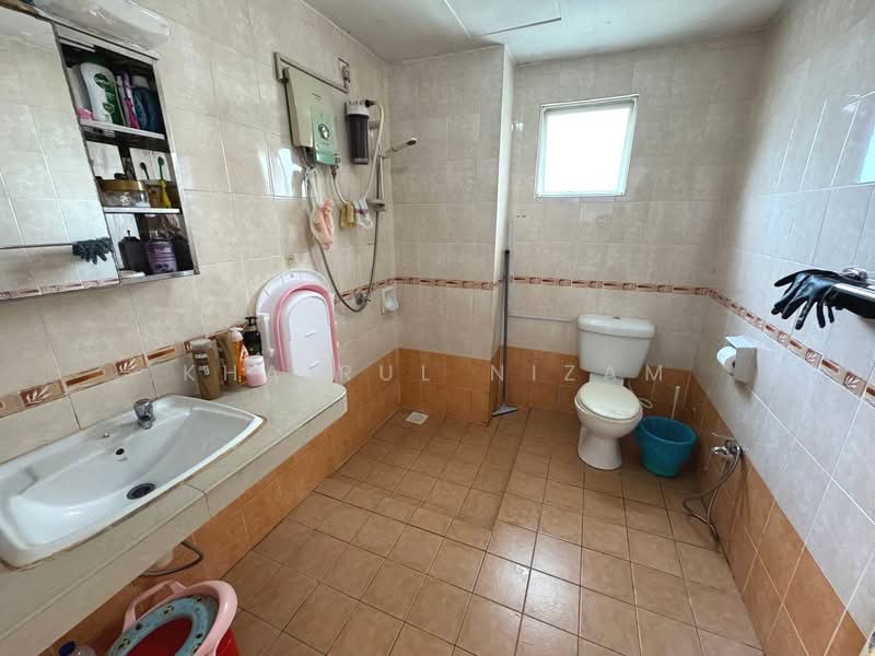 Condominium for Sale at Ampang Boulevard - Khairul Nizam - Bathroom - PropertyGuru.com.my