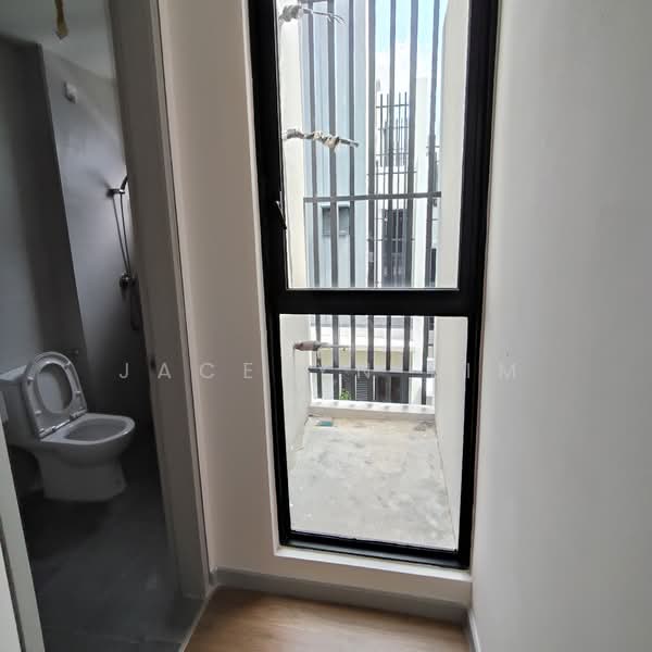 2.5-storey Terraced House for Sale in Bandar Bukit Puchong (Puchong) - Jacelyn Lim - Bathroom - PropertyGuru.com.my