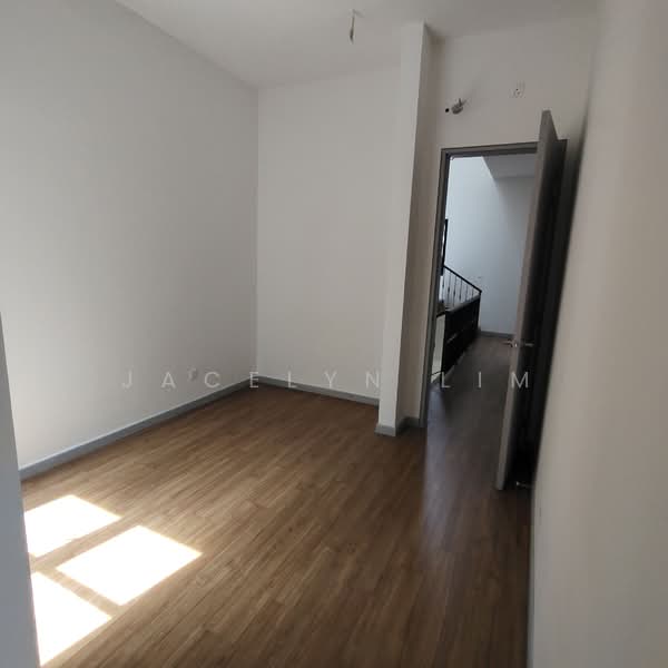 2.5-storey Terraced House for Sale in Bandar Bukit Puchong (Puchong) - Jacelyn Lim - Interior - PropertyGuru.com.my