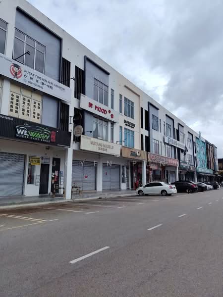 Shop for Rent in Austin Crest (Johor Bahru) - Joyen Pun - Exterior - PropertyGuru.com.my