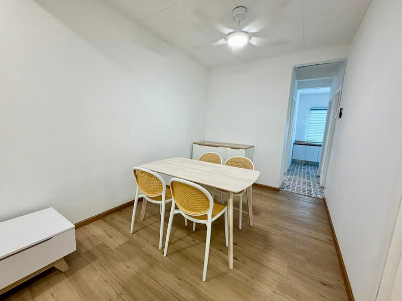 1-storey Terraced House for Sale in Bandar Tasik Kesuma (Beranang) - Bryan Cho - Dining Room - PropertyGuru.com.my