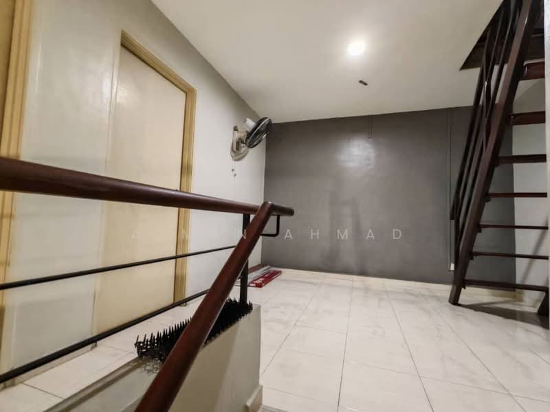 Untuk Dijual - Seksyen 11