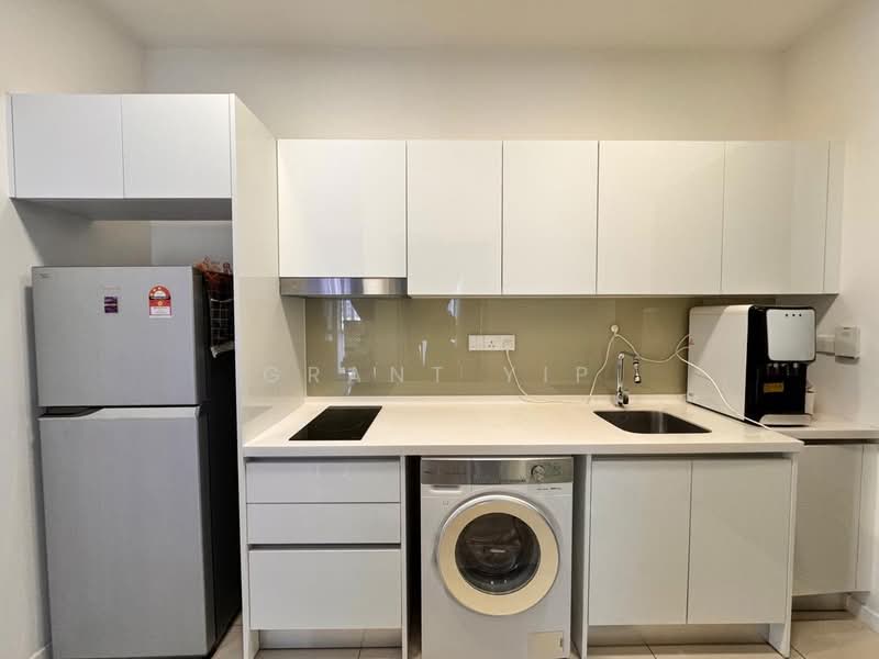 Service Residence for Rent at Residential Suites @ HighPark - Grant Yip - Kitchen - PropertyGuru.com.my