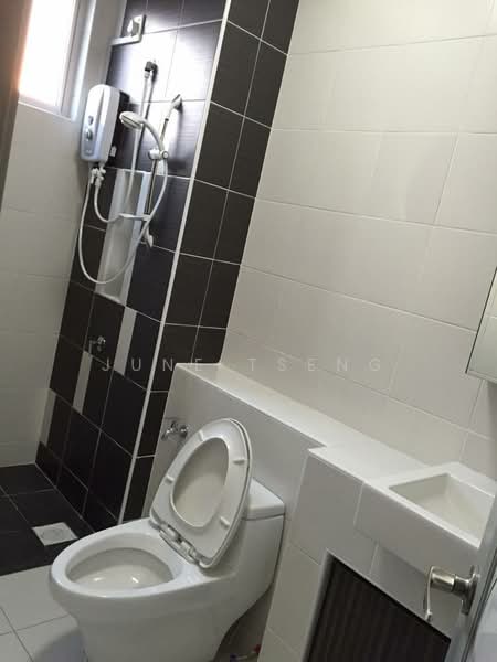 Service Residence for Rent at D'Ambience Residences (Pangsapuri Ikatan Flora) - June Tseng - PropertyGuru.com.my