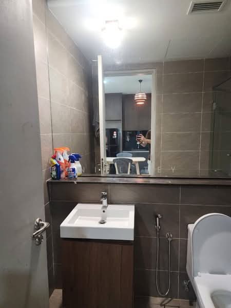 Condominium for Rent at Grand Medini - Daniel Tey - Bathroom - PropertyGuru.com.my