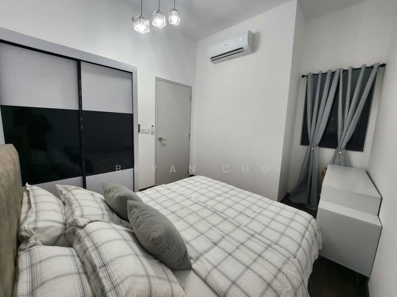 Service Residence for Sale at SUNSURIA FORUM SERVICED APARTMENT - Bryan Cho - Bedroom - PropertyGuru.com.my