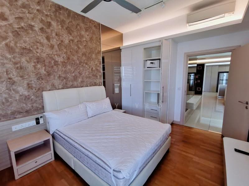 Kediaman Servis untuk Dijual di Suasana Bukit Ceylon / Raja Chulan Residences - Rony Yeo - Bedroom - PropertyGuru.com.my