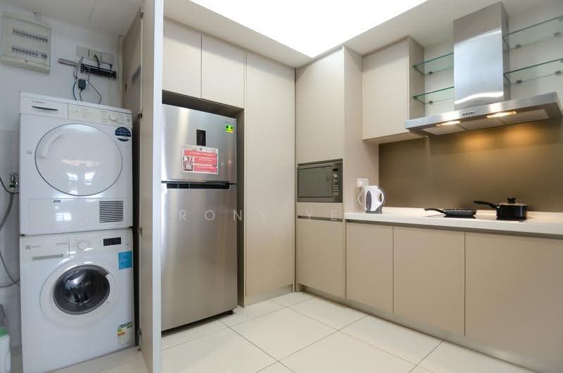 Kediaman Servis untuk Dijual di Suasana Bukit Ceylon / Raja Chulan Residences - Rony Yeo - Kitchen - PropertyGuru.com.my