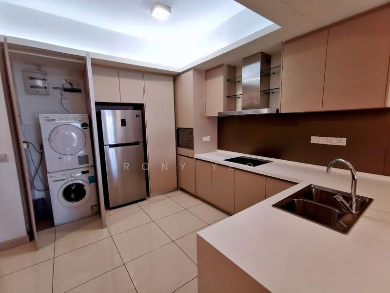 Kediaman Servis untuk Dijual di Suasana Bukit Ceylon / Raja Chulan Residences - Rony Yeo - Kitchen - PropertyGuru.com.my