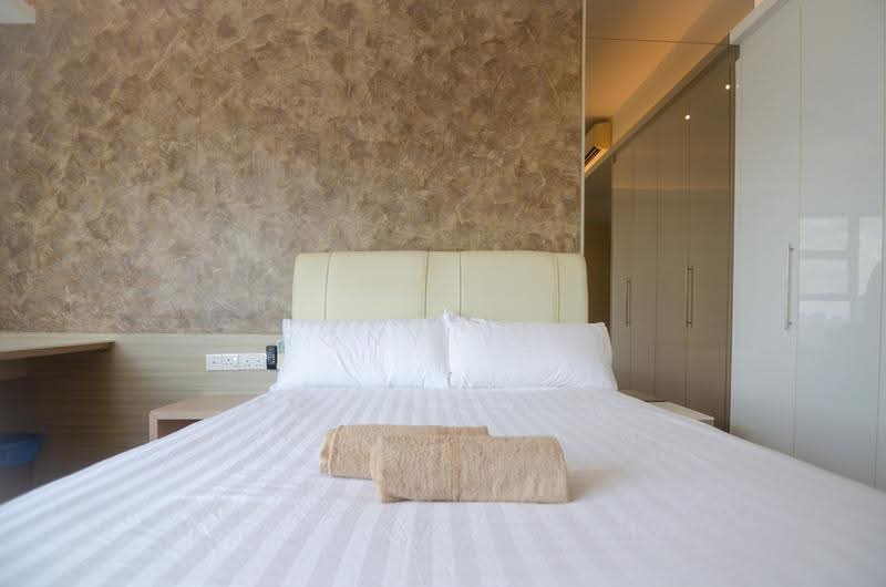Kediaman Servis untuk Dijual di Suasana Bukit Ceylon / Raja Chulan Residences - Rony Yeo - PropertyGuru.com.my