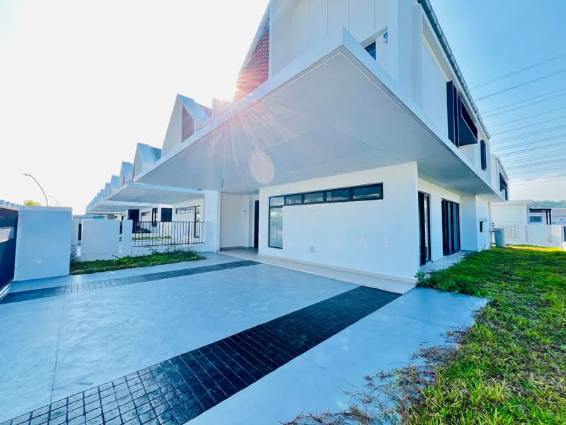 Semi-Detached House for Sale in Elmina (Shah Alam) - Eda Zainal - PropertyGuru.com.my