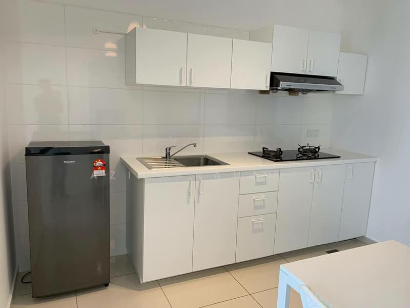 Service Residence for Sale at Centrus Soho - Azizirrahim . - Kitchen - PropertyGuru.com.my