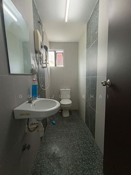 Service Residence for Rent at The Heights Residence - Goh Jun Khai - Bathroom - PropertyGuru.com.my