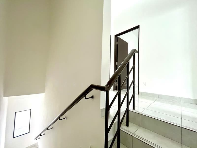 2-storey Terraced House for Sale in Saujana Utama (Puncak Alam) - Nazri Hassan - Interior - PropertyGuru.com.my