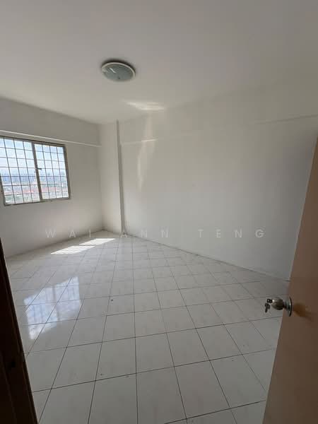 Apartment for Rent at Pangsapuri Vista Serdang - Wai Ann Teng - Interior - PropertyGuru.com.my