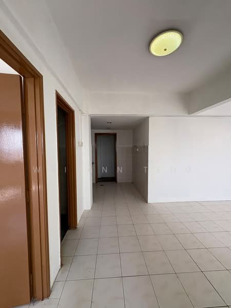 Apartment for Rent at Pangsapuri Vista Serdang - Wai Ann Teng - Interior - PropertyGuru.com.my