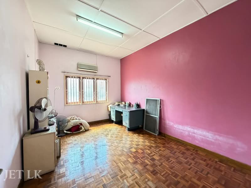 2-storey Terraced House for Sale in Teluk Pulai (Klang) - Daniel Kok - Study - PropertyGuru.com.my