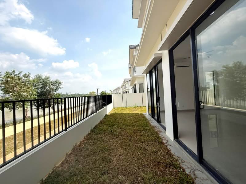 Semi-Detached House for Sale in Cyber 10 (Cyberjaya) - Aizuddin Ali - Exterior - PropertyGuru.com.my