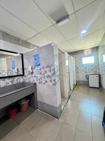 Warehouse for Rent in Kota Kinabalu (Sabah) - Celine Teah - Bathroom - PropertyGuru.com.my