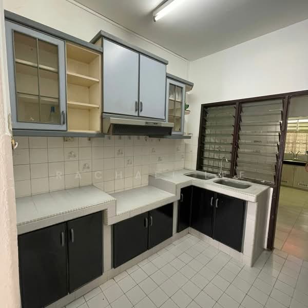 2-storey Terraced House for Rent in BANDAR PUCHONG JAYA (Puchong) - Rachael Lee - Kitchen - PropertyGuru.com.my