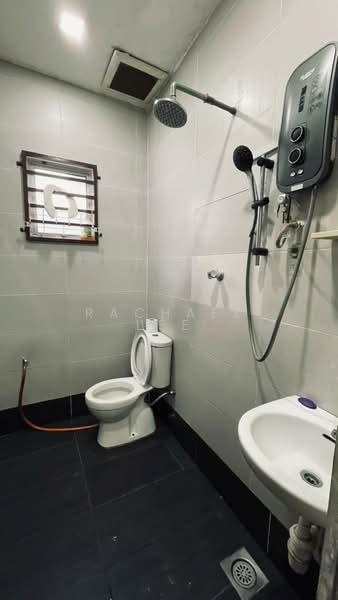 2-storey Terraced House for Rent in BANDAR PUCHONG JAYA (Puchong) - Rachael Lee - Bathroom - PropertyGuru.com.my