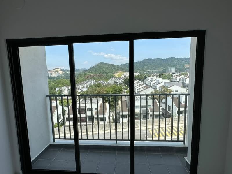 Condominium for Sale at Residensi Bukit Palma 3 (Palm Hill Residence 3) - Alan Lee - Balcony - PropertyGuru.com.my