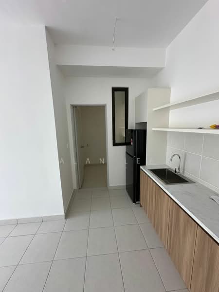 Condominium for Sale at Residensi Bukit Palma 3 (Palm Hill Residence 3) - Alan Lee - Kitchen - PropertyGuru.com.my