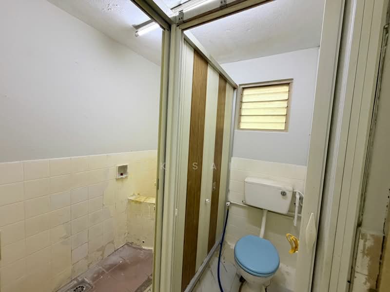 Taman Sri Hijau untuk Untuk Dijual - RM 399,000, Mac 2026 - Bathroom - PropertyGuru.com.my