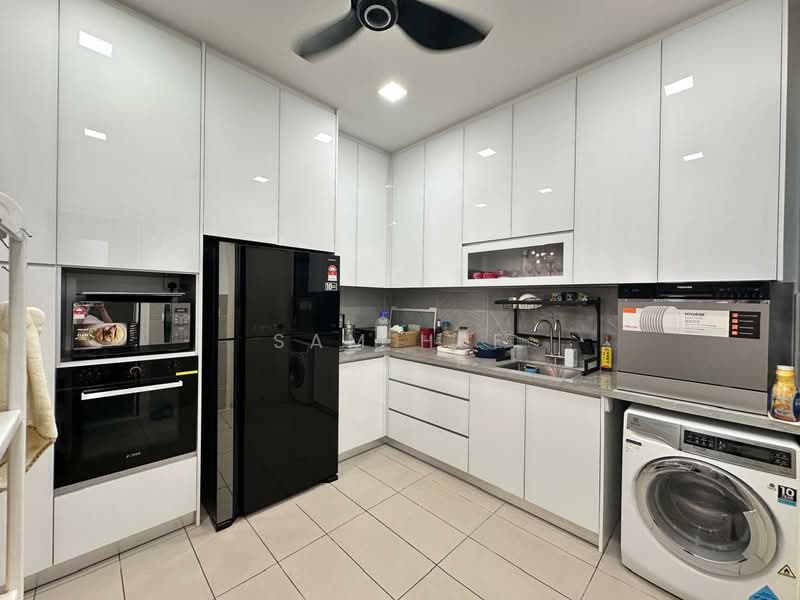 2-storey Terraced House for Sale in 16 Sierra (Puchong) - Sam Hee - Kitchen - PropertyGuru.com.my
