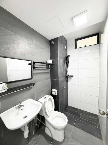 Service Residence for Rent at Traders Garden @ Cheras Selatan - CK Yee - Bathroom - PropertyGuru.com.my