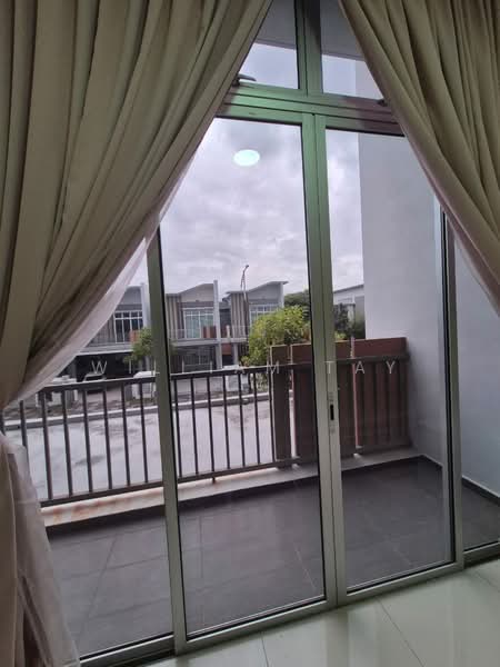 2-storey Terraced House for Sale in Setia Eco Cascadia (Tebrau) - William Tay - Balcony - PropertyGuru.com.my