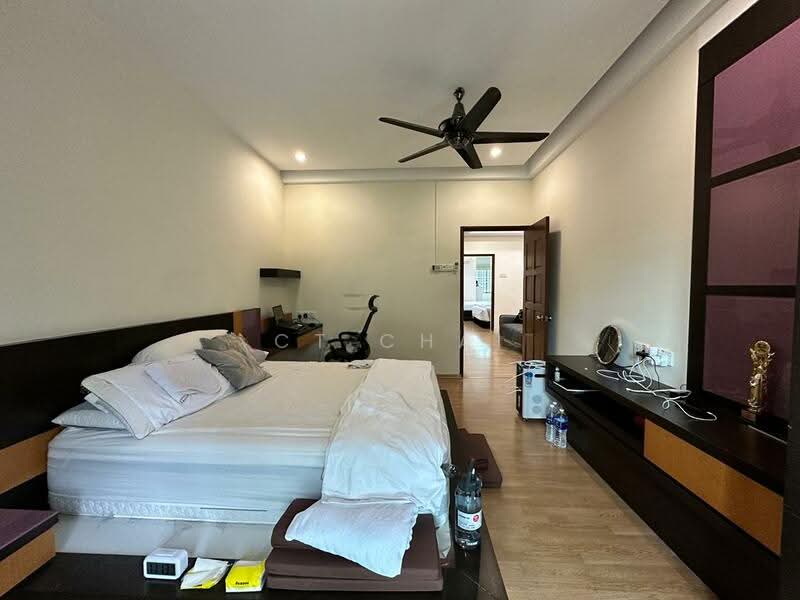 SOLOK TEMBAGA, ISLAND PARK, GREENLANE untuk Untuk Dijual - RM 1,550,000, Mac 2026 - Bedroom - PropertyGuru.com.my
