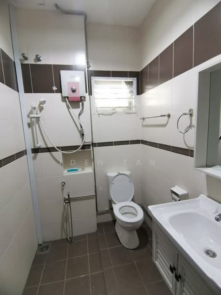 Nusa Idaman Nusas Idamans untuk Untuk Dijual - RM 1,100,000, Apr 2026 - Bathroom - PropertyGuru.com.my