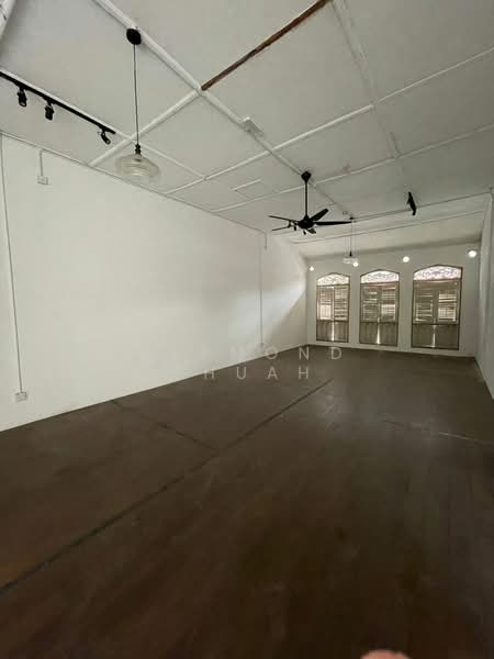 Shop for Rent in George Town (Penang) - Desmond Chuah - Interior - PropertyGuru.com.my