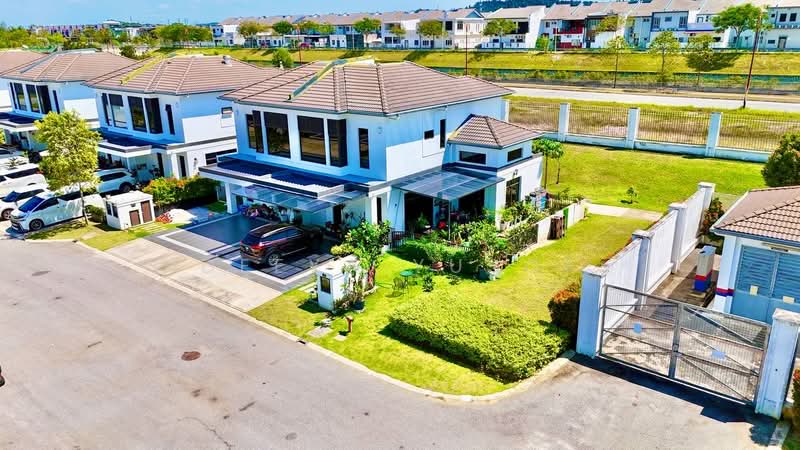 2-storey Terraced House for Sale in Shah Alam (Selangor) - Deeya Yusof - Exterior - PropertyGuru.com.my