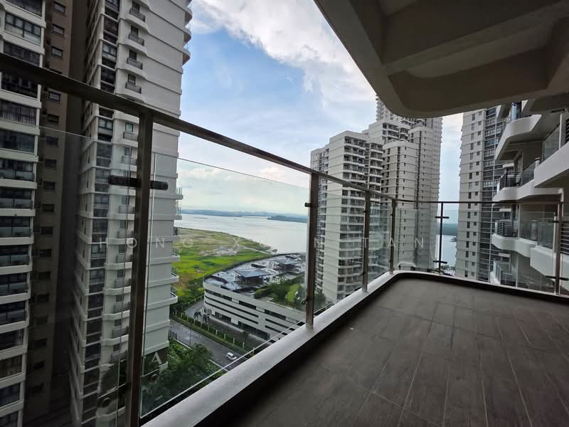 Bay Point @ Country Garden Danga Bay untuk Untuk Disewa - RM 2,800 /bulan, Mac 2026 - Balcony - PropertyGuru.com.my
